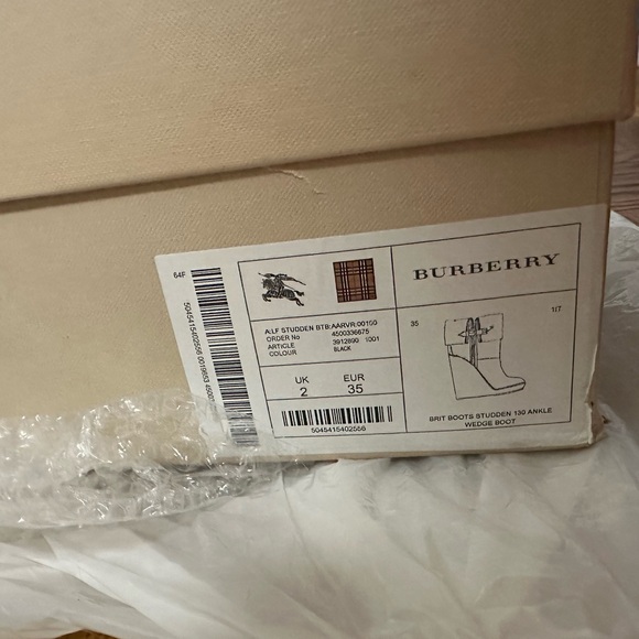 Burberry Brit Suede Shearling 130 Ankle Wedge Booties  35 EU / 5 US NIB - Picture 8 of 11